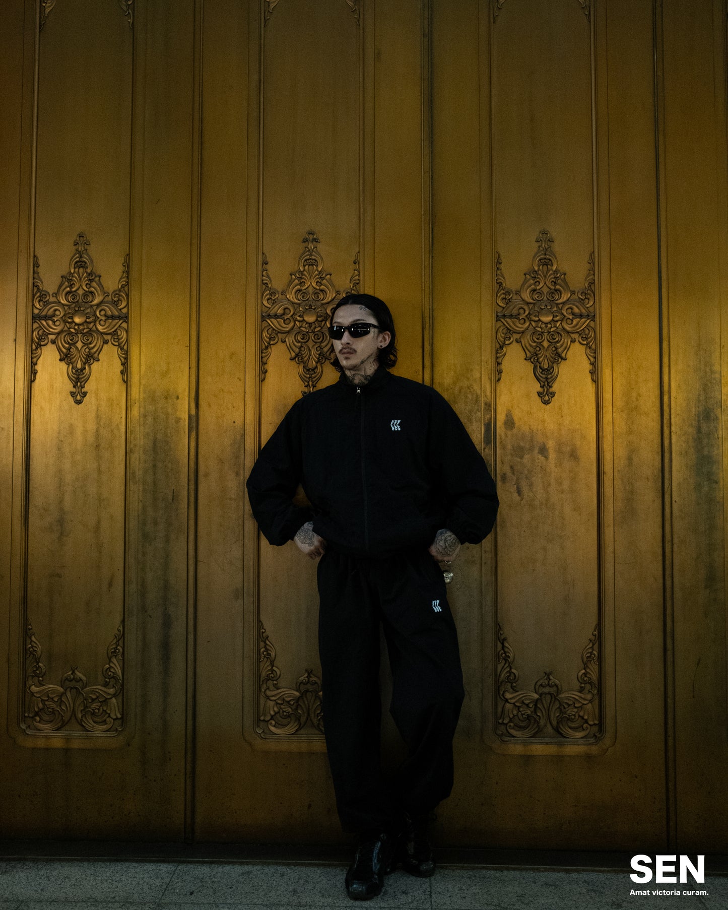 ART PRINT NYLON PANTS